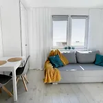 Przytulny Apartament 500M Od Morza.